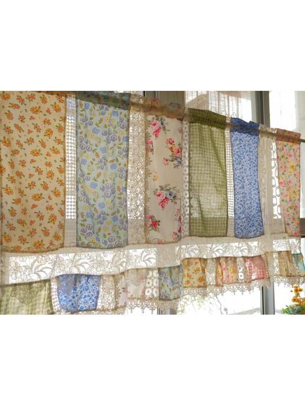 Patchwork curtains with floral embroidery and lace trim