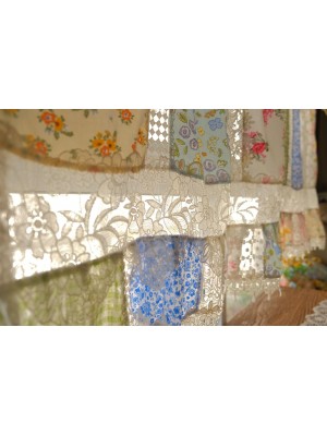 Patchwork curtains with floral embroidery and lace trim